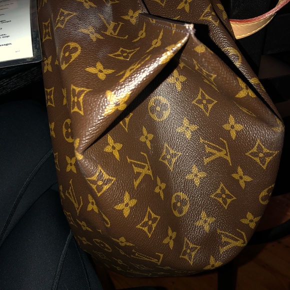 Louis Vuitton ALL-IN 2017. - Picture 4 of 7